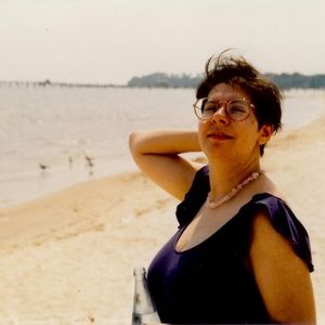 Meet your Posher, Hollie